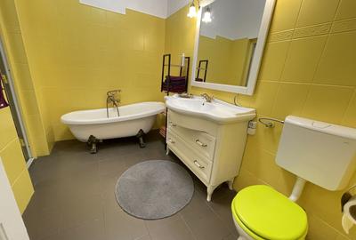 Apartament 4 camere spatios  in zona Sinaia - 14