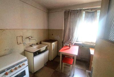 Vanzare BLAJ Apartamemt 2 Camere 48 mp Ultra Central Nefinisat Termopane Etaj 2 - 4