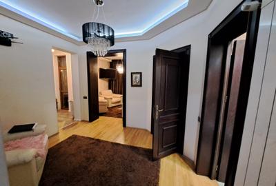APARTAMENT 5 CAMERE CU SCARA INTERIOARA IN VILA - ANVELOPATA TERMIC ANUL CURENT - 38
