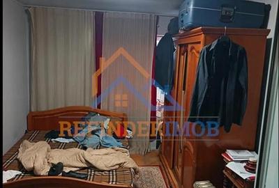 Garsonieră semidecomandată în Universitate