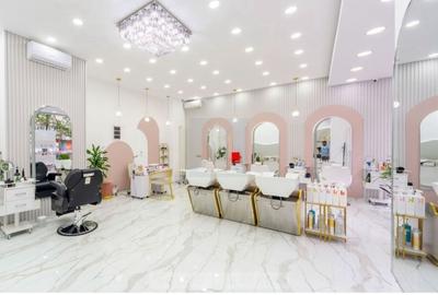 Inchiriere salon infrumusetare 5000 euro - 1