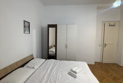 Apartament de închiriat, 3 camere, 75 mp, Piața Mihai Viteazul - 17