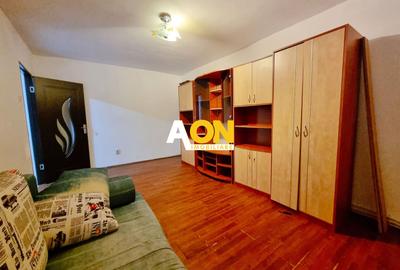 Apartament 3 camere, 2 bai, decomandat, etaj 3,  Cetate, zona Mercur - 5