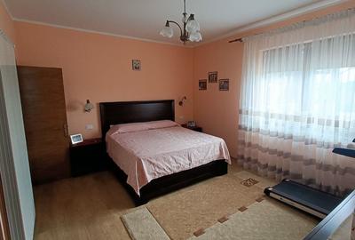 Casă cu piscină, modernă la curte – sat Fălăștoaca, comuna Comana - 4