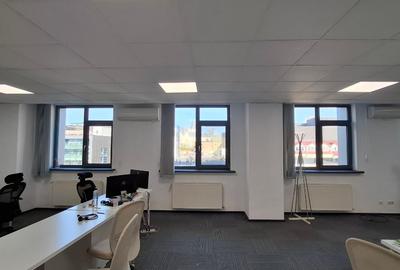 Birouri , suprafata de 366 m2 - 4