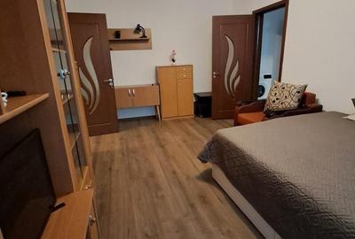 Garsoniera Titan Nicolae Grigorescu bloc mixt - 1