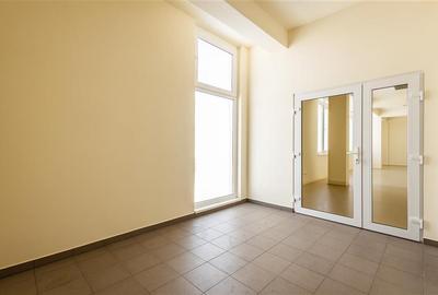 Spatiu comercial nou, acces facil, componenta si dotari apreciabile, Calea Bucur - 16