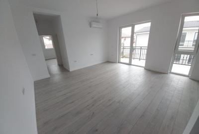 Proprietar.  3 camere. Nou. etaj 1. Girocului - langa Profi str. Neptun. - 4