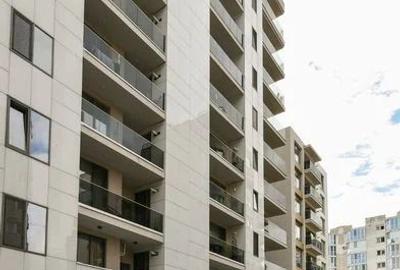 Seaside Living: 2-Room Apt, 250m from Beach + Private Parking - 1