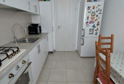 Vand apartament cu curte - 11