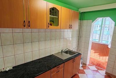 Apartament 2 camere liber la vanzare zona Astra - 4