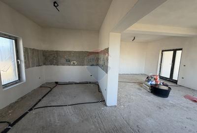 Casă cu 4 camere Campineanca - 9