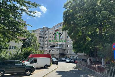 Apartament cu 3 camere  de vânzare – Calea lui Traian - Zona Nord - 12