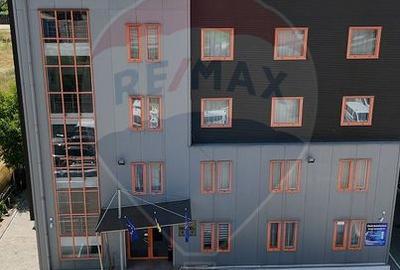 Hotel + Hala de inchiriat in zona Ford - 1