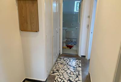 Apartament cu 2 camere decomandat în Plopilor