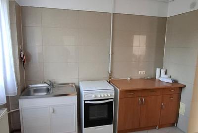 Ofer de inchiriat 2 camere - 8