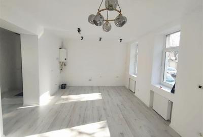 Garsoniera renovata in vila-centrala termica-Zona Armeneasca - 1