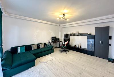 Apartament cu 2 camere semidecomandat, mobilat în Între Lacuri