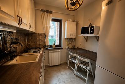 Apartament 3 camere pe două niveluri - în Piața Ovidiu - 2