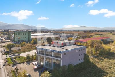 Spatiu comercial – Showroom & Birouri – Calea Feldioarei - DN13 - 4