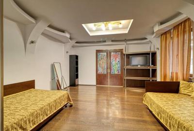 5 camere, 10 min de METROU, PARCARE, CENTRALA PROPRIE,Piata 1 Mai, Bvd Mihalache - 43