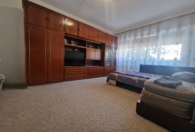 Inel II - 3 Camere decomandate confort 0, etaj 1/4, centrala gaze - 125.000euro - 1