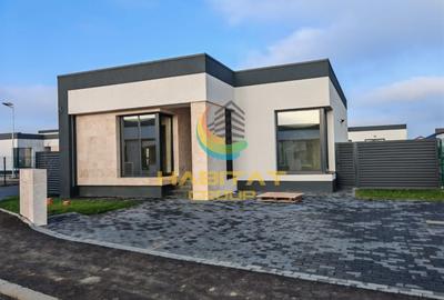 Casă parter 4 camere | 90 mp | Teren 415 mp | STB în complex - 1