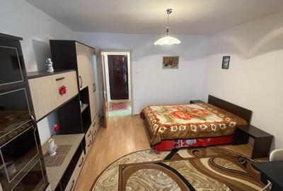 Drumul Taberei, Favorit - 1