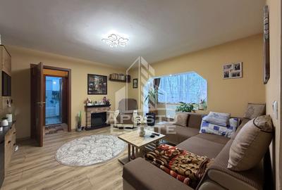 Apartament cu 3 camere, 2 bai, 2 balcoane, etajul 1 , zona Buziasului - 1