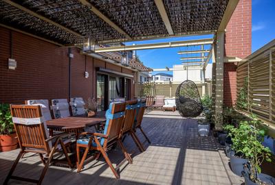 Penthouse cu 5 camere decomandat în Șoseaua Nordului