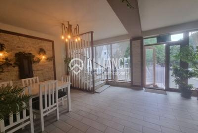 Spațiu comercial, 320 mp în Central