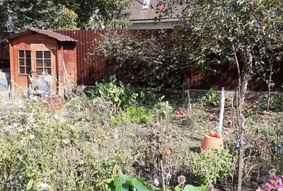 Vand casa P + M, cu 5 camere in zona 7 Noiembrie - 9