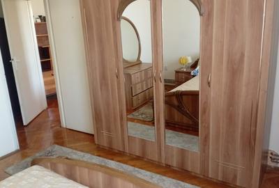 Apartament cu 2 camere semidecomandat în Podgoria