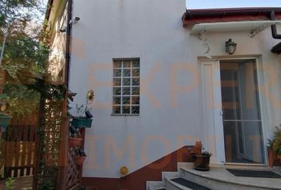 Casă individuală cu 6 camere în Oituz