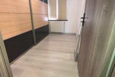 Apartament cu 3 camere decomandat - 5