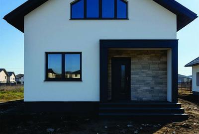 Casa de vanzare 4 camere, 130 mp utili - Comuna Pantelimon/str. Drumul Garii - 1