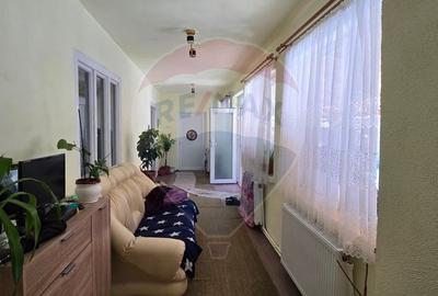 Casă cu anexă, livadă și panouri fotovoltaice - 2