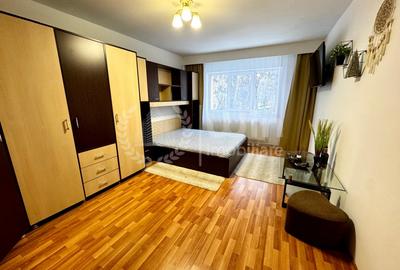 Apartament 2 camere | 53mp | Decomandat | Intre Lacuri | Zona Tulcea - 1