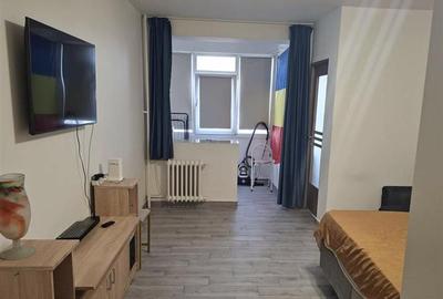 Garsonieră semidecomandată, mobilată în Apărătorii Patriei