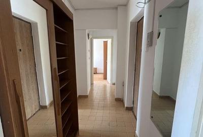 Sincai Apartament 2 camere - 1