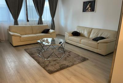 Apartament cu 2 camere, mobilat în Unirii