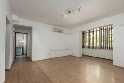Apartament 3 Camere,Unirii,Metrou,Decomandat,Centrala Gaz Propie,et 1/3 - 4