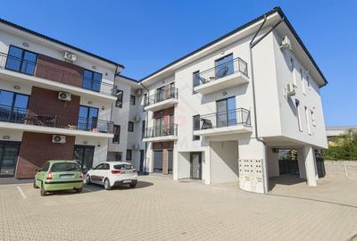 Apartament cu 2 camere decomandat, mobilat în Buziașului