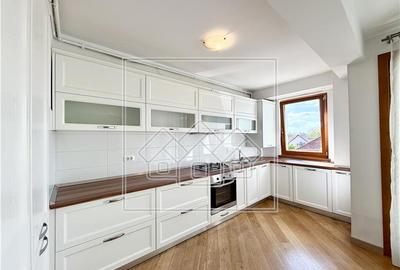 Apartament de inchiriat in Sibiu - 3 camere - zona Calea Dumbravii - 2