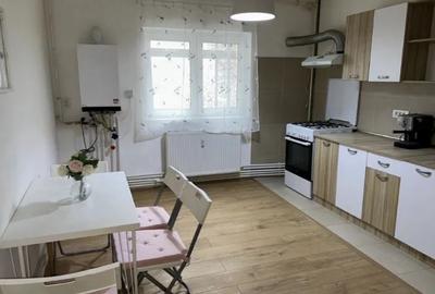 Apartament3 Camere,Timpuri Noi,Metrou,bl.1990,et.5/8,DECOMANDAT,centrala,2 bai - 3
