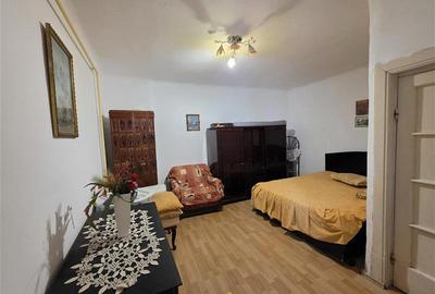 2 camere - centrala termica - et 3 + mansarda - Vasile Lucaciu - 4