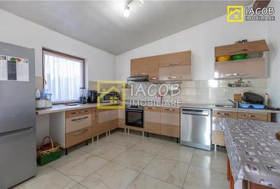 Casa P+1, cartier Serbanesti, str. Triumfului - 17