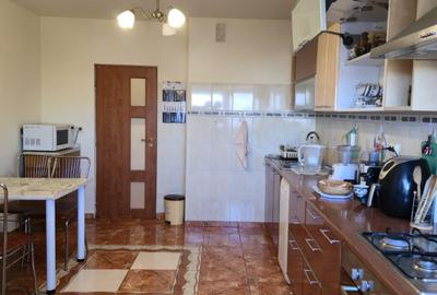 Vanzare apartament 4 cemere dec ,115 mp -Decebal-Piata Muncii - 2