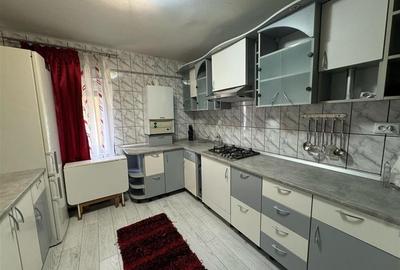 Apartament 3 camere bloc vila -2 balcoane- Noua- mobilat utilat - 1