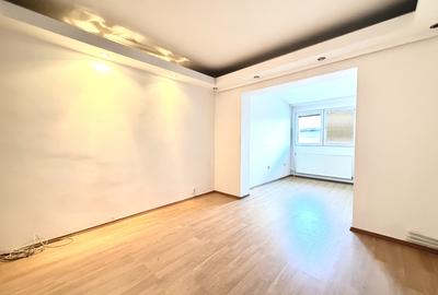 Apartament cu 2 camere decomandat în Bucovina